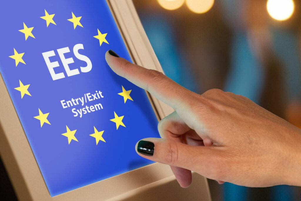 From 12 October, the arrangements for checks on entry to the European Union will change for non-Europeans.(Photo: Shutterstock) (Photo: Shutterstock)